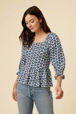 AMOUR VERT Sales 43 Berenice Reverie Knit Blouse - Calico Navy