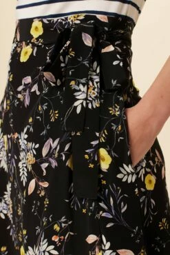 Blaze Washable Silk Wrap Skirt - French Jardin Black -AMOUR VERT Sales 7965 Blaze Wrap French Jardin Black 4