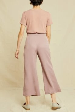 Eldora Wide Leg Pants - Lilac -AMOUR VERT Sales 9360 Eldora Tencel Lilac 1962 web 46b003ff b9ef 459f 95bc bbc1f2378310