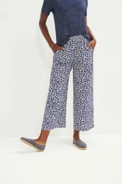 Salice Washable Silk Pants - Navy Sauvage 9 Salice Washable Silk Pants - Navy Sauvage -AMOUR VERT Sales 9388 Salice Washable Silk Sauvage Print 0364 web 4604b0bb 4e95 40f7 86b0 0f618a06ab04