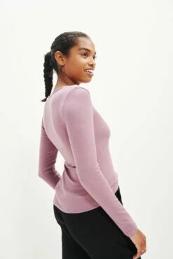 Itana Long Sleeve Dream Rib Tee - Lilac -AMOUR VERT Sales 9456 Itana Lilac 1606 web cb97a373 6f52 4c6e 8500 5c67e95df055