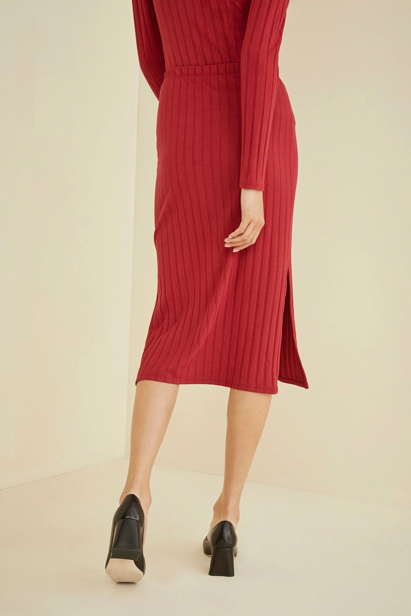 Essie Skirt 6 Essie Skirt - Image 4