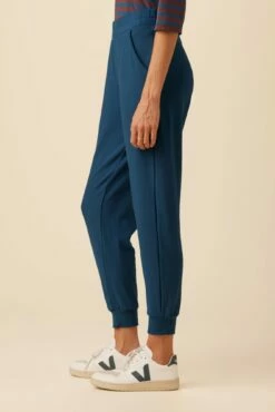 Skylar Luxe Fleece Jogger - Azure -AMOUR VERT Sales 9647 Skylar Luxe Azure 2
