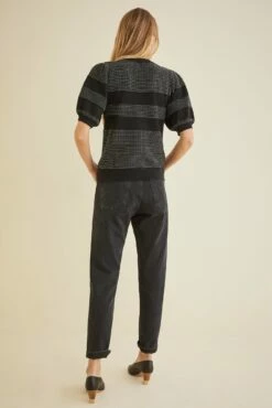 Liza Sweater Tee - Black Texture Stripe -AMOUR VERT Sales 9666 Liza Black Texture Stripe 2267 web e30e8cd4 4de1 4c12 bcb5 369fc9e04142