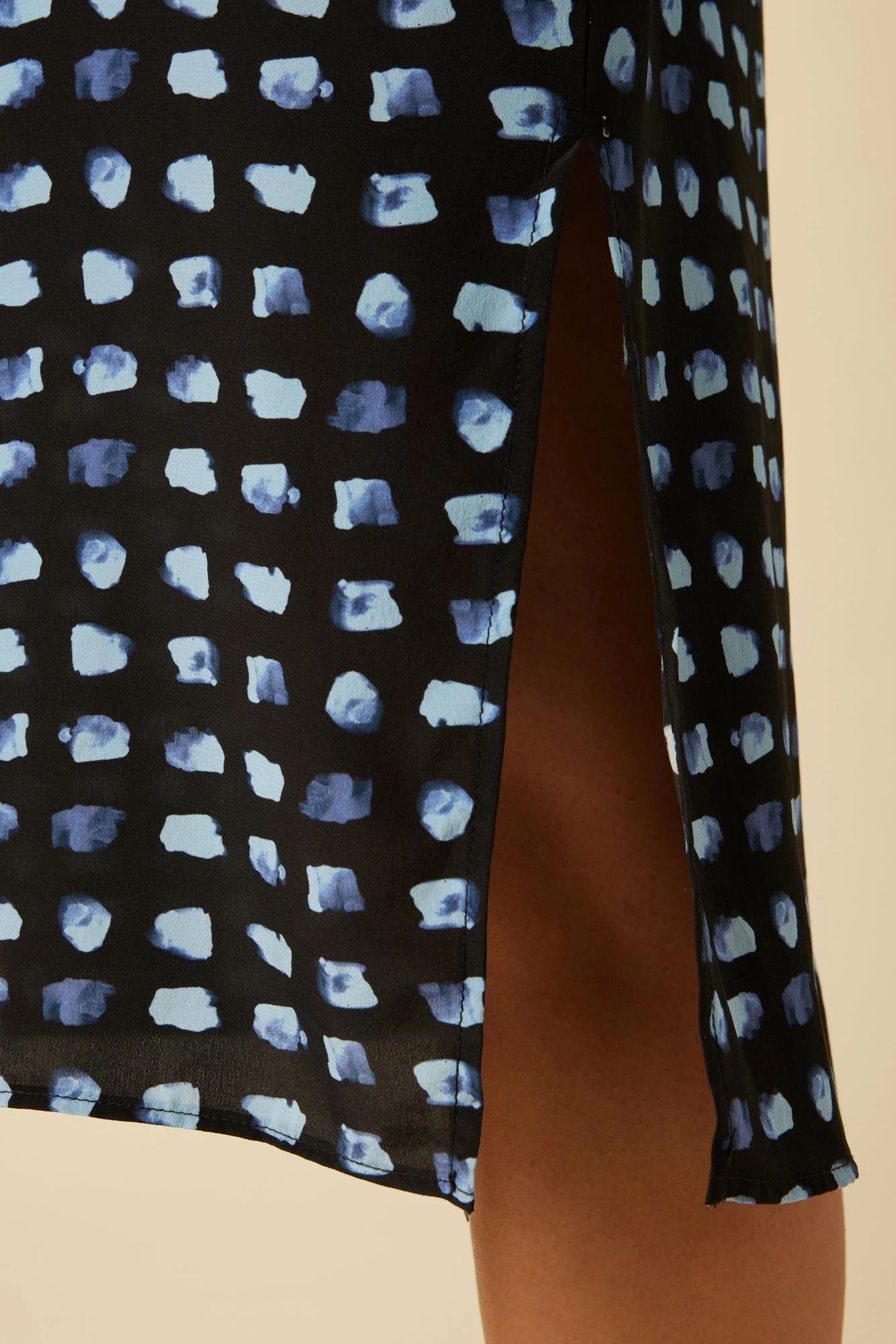 Cindra Washable Silk Midi Dress - Squared Up Black 7 Cindra Washable Silk Midi Dress - Squared Up Black - Image 5