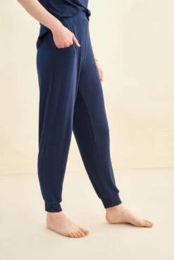 Skylar Dream Rib Joggers - Ocean 9 Skylar Dream Rib Joggers - Ocean -AMOUR VERT Sales 9687 Skylar Dream Rib Navy 1158 web d8db4693 64c1 43d3 98a6 b50c72dc83cb