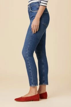 AGOLDE Nico High Rise Slim Fit Jean - Cycle -AMOUR VERT Sales Nico Cycle 2 0bf2624c 0650 4cd5 9c55 9c11599d721e